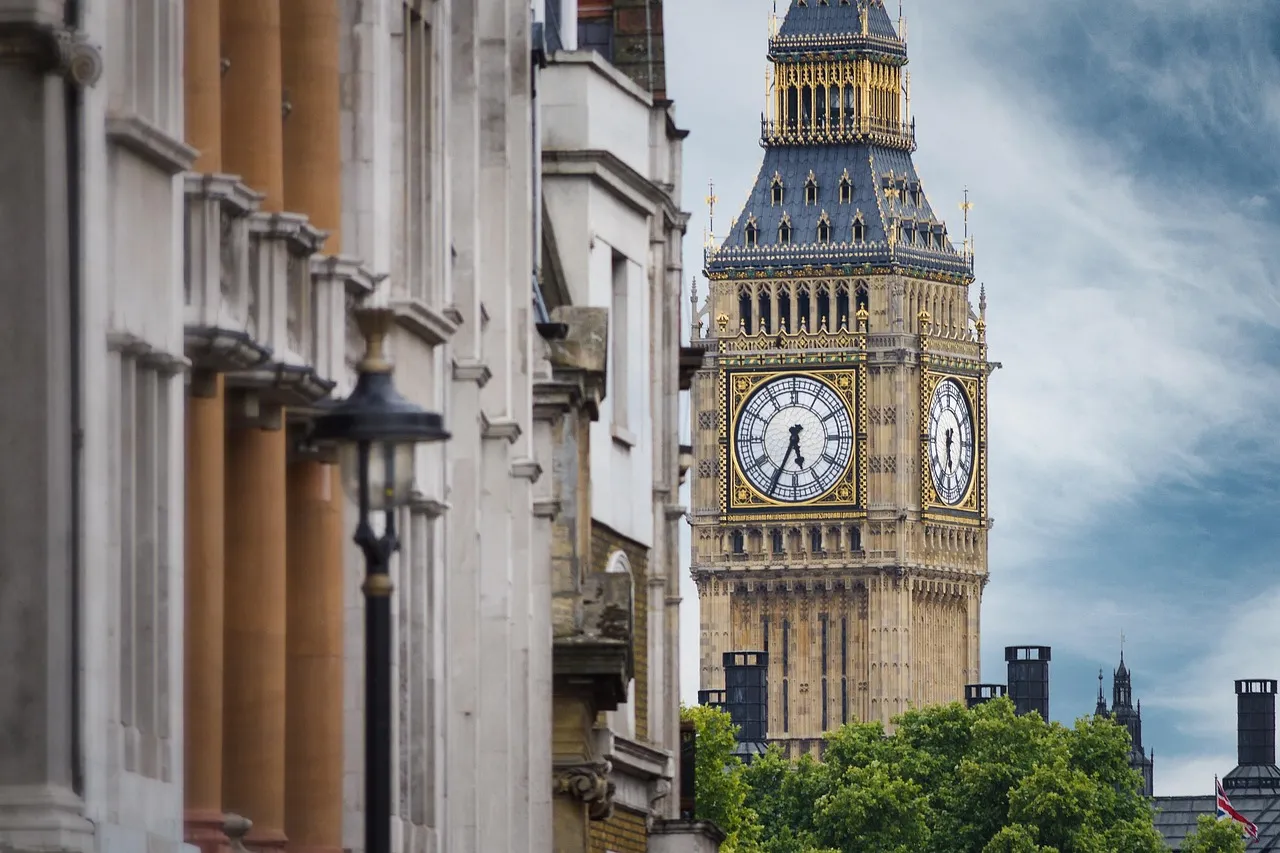 russia crypto uk sanctions
